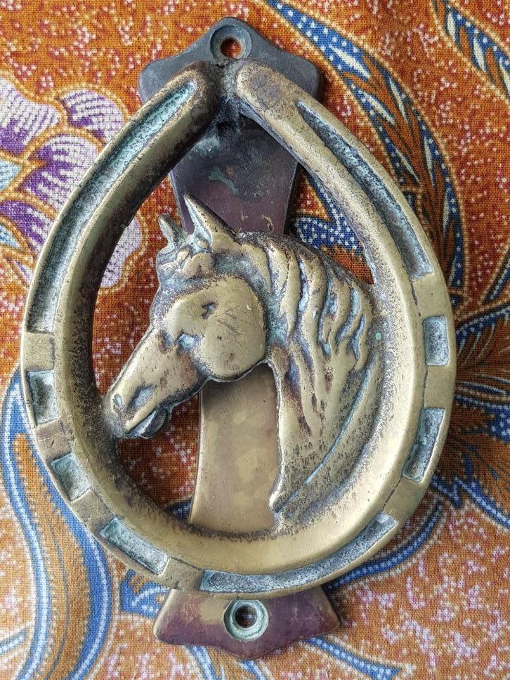Antieke deurklopper uit Engeland met paardenhoofd 12,5 cm., Antiek en Kunst, Antiek | Koper en Brons, Koper, Ophalen of Verzenden