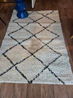 Vloerkleed met geometrisch patroon, Huis en Inrichting, Stoffering | Tapijten en Kleden, Ophalen of Verzenden, Gebruikt, Crème