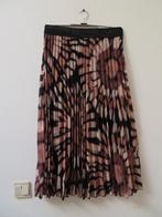 J38 NAYYAR voile plissé rok beige zwart M 38/40, Kleding | Dames, Maat 38/40 (M), Zwart, Ophalen of Verzenden, Onder de knie