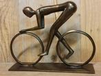 WIELRENNER / BRONZEN BEELD