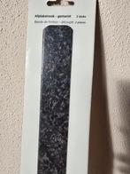 Afplakstrook - Gestanst - 2 stuks NIEUW, 100 tot 150 cm, Hardsteen, Ophalen of Verzenden, Lijsten