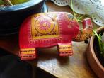 Lederen olifant spaarpot - Rood/bruin, Verzenden, Gebruikt, Overige materialen, Dier