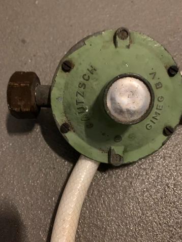 drukregelaar en gas slang beschikbaar voor biedingen