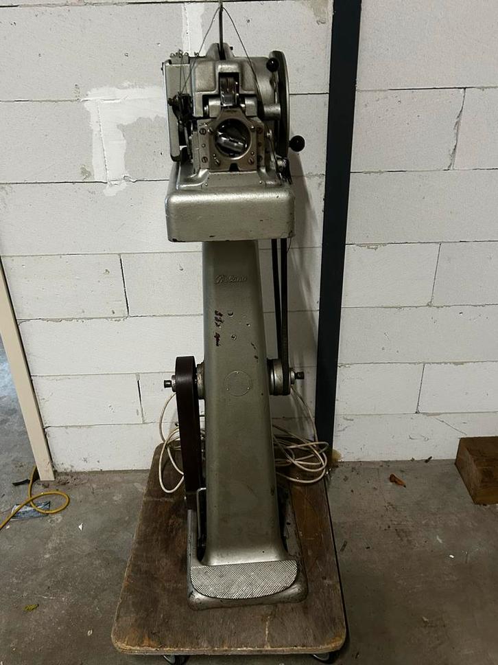 Frobana aflapper - Elektrisch aangedreven, Hobby en Vrije tijd, Naaimachines en Toebehoren, Gebruikt, Naaimachine, Overige merken