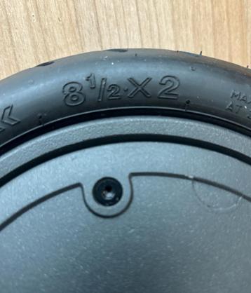 Voorwiel voor een Xiaomi M365 beschikbaar voor biedingen