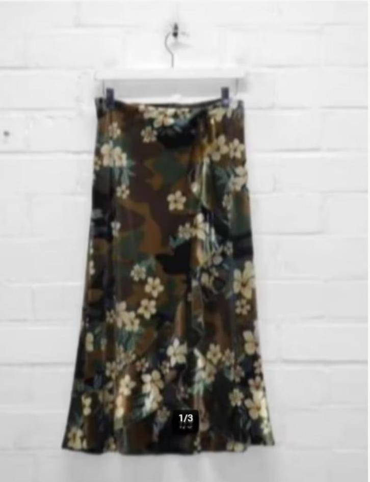 Lee and Me - Prachtige velvet rok maat S - Nieuw - LEEANDME, Kleding | Dames, Rokken, Nieuw, Maat 36 (S), Groen, Onder de knie