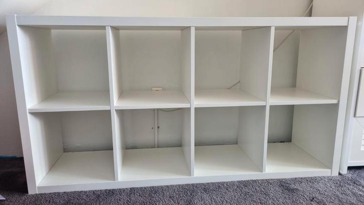 Vrijwel nieuwe Ikea KALLAX kast! (8 vakken), Huis en Inrichting, Kasten | Overige, Zo goed als nieuw, Ophalen