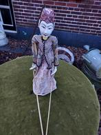 Indische wajangpop met roze muts., Verzenden