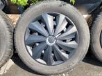 Complete set winterbanden Toyo Snowprox 175/65R-15, Auto-onderdelen, Ophalen, Gebruikt, 15 inch, 175 mm