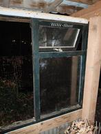 Gratis kozijn., Doe-het-zelf en Verbouw, Kozijnen en Schuifpuien, Ophalen of Verzenden, Gebruikt, Hout, Raamkozijn