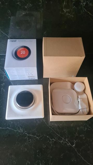 Nest learning Thermostaat Stainless Steel beschikbaar voor biedingen