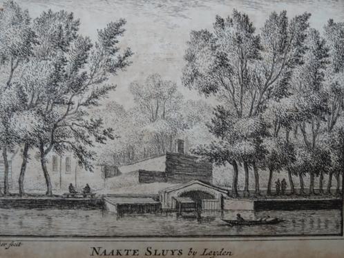 gravure Naakte sluis met bootje Leiden A. Rademaker 1725, Antiek en Kunst, Kunst | Etsen en Gravures, Verzenden