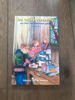 A. Peters - De olijke tweeling en het verdwenen geld, Ophalen of Verzenden, Gelezen, A. Peters