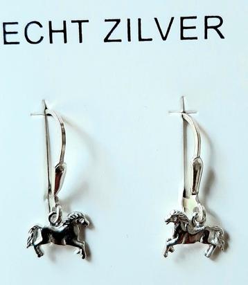 Zilveren paardjes oorbellen ook knopjes nieuw. beschikbaar voor biedingen