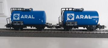 2 Märklin Ketelwagons  ARAL beschikbaar voor biedingen