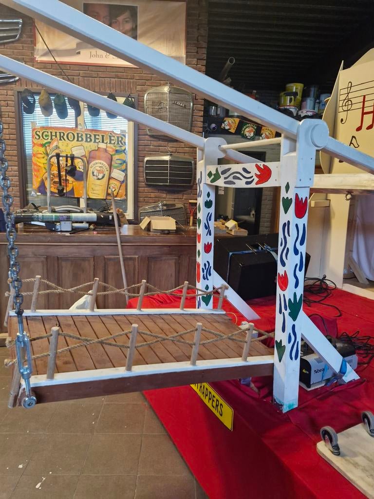 Ophaalbrug Hollandse style, eventueel met motor carnaval, Ophalen, Gebruikt
