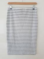 Superdry rok grijs/wit streepje 42, Kleding | Dames, Rokken, Verzenden, Maat 42/44 (L), Nieuw, Knielengte