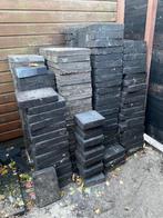 Gratis Tuintegels grijs, verschillende afmetingen, Tuin en Terras, Tegels en Klinkers, Ophalen, Gebruikt, 10 m² of meer, Beton