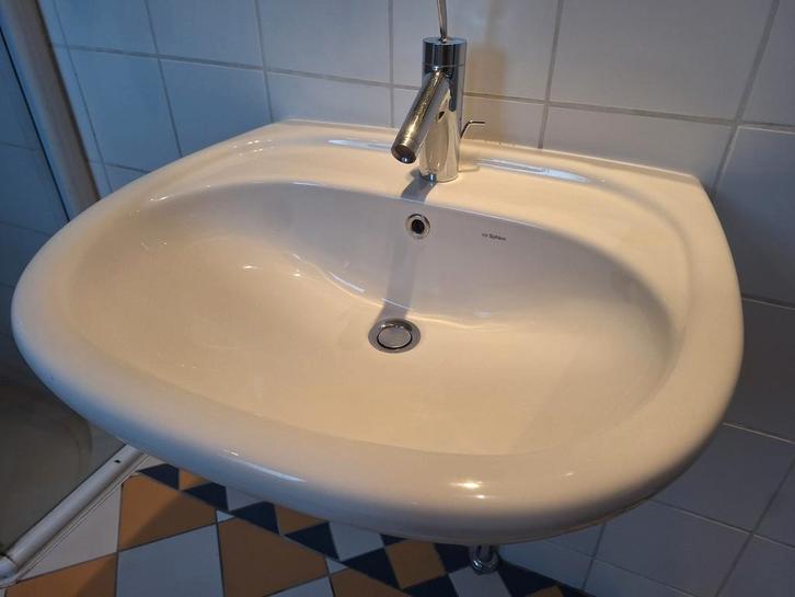 SPHINX wastafel wit porcelein, Huis en Inrichting, Badkamer | Badkamermeubels, Zo goed als nieuw, Wasbak of Wastafel, Minder dan 100 cm