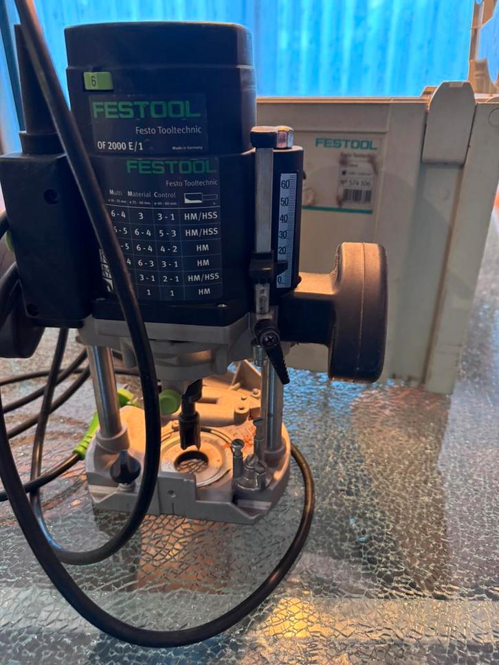 Festool OF 2000 E/1 Plus Bovenfrees, Doe-het-zelf en Verbouw, Gereedschap | Freesmachines, Zo goed als nieuw, Elektrisch, Bovenfrees