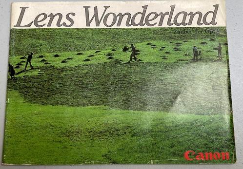 Lens Wonderland Canon 48 blz+ 2 losse tabellen, Audio, Tv en Foto, Fotocamera's Analoog, Gebruikt, Spiegelreflex, Canon, Ophalen of Verzenden
