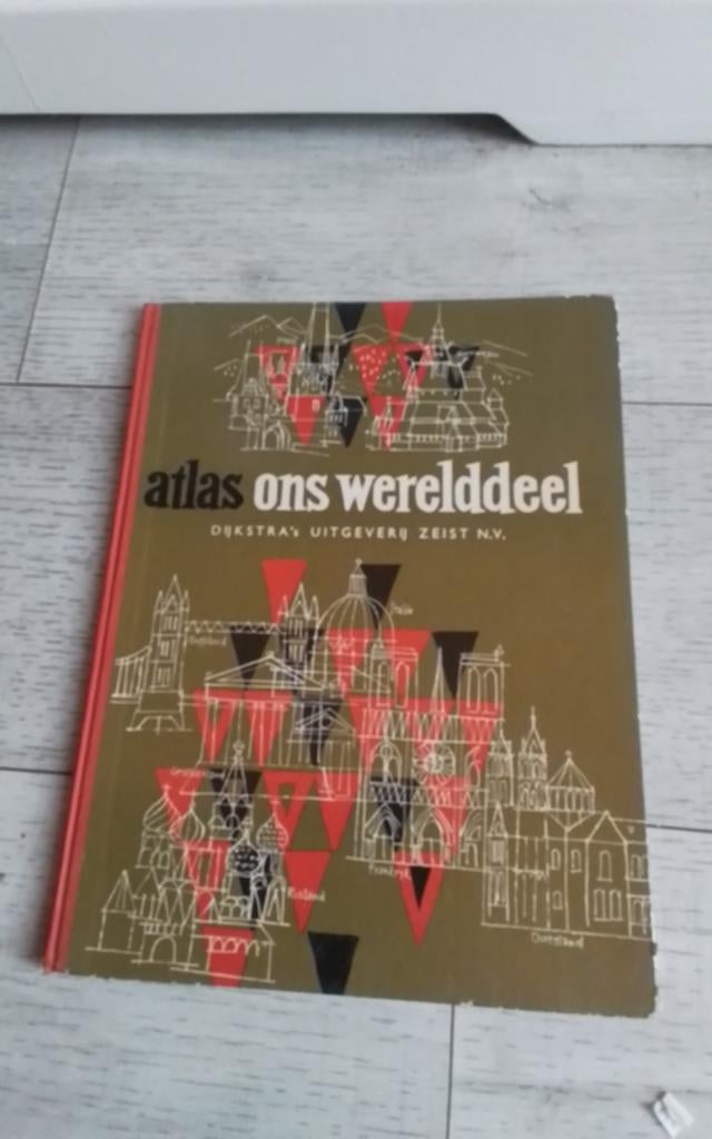 Atlas ons werelddeel,atlas van Europa uit 1968, Boeken, Atlassen en Landkaarten, Ophalen of Verzenden, 1800 tot 2000, Europa Overig