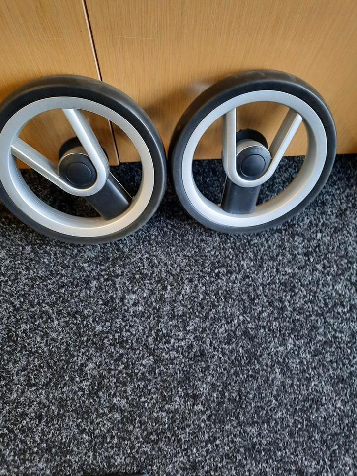 Mutsy Evo Achterwielen + Regenhoezen, Kinderen en Baby's, Kinderwagens en Combinaties, Gebruikt, Kinderwagen, Mutsy, Ophalen of Verzenden