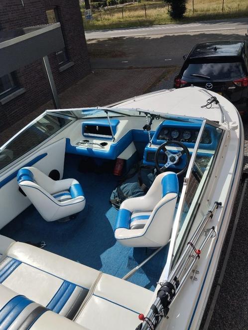 Te koop Searay 180 CB speedboot met of zonder trailer, Watersport en Boten, Speedboten, Gebruikt, 3 tot 6 meter, Benzine, 120 tot 200 pk