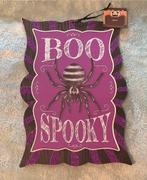 BOO SPOOKY DECORATIE, Ophalen of Verzenden, Nieuw, Versiering, Halloween of Griezel