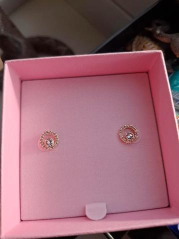 Swarovski Oorknopjes met Kristal - Nieuwstaat! beschikbaar voor biedingen