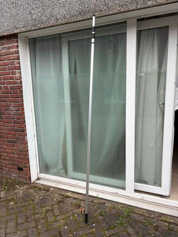 Uitschuifbare stok beschikbaar voor biedingen