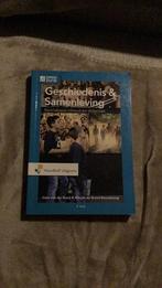 Cees van der Kooij - Geschiedenis en samenleving, Cees van der Kooij; Marjan de Groot-Reuvekamp, Ophalen of Verzenden, Zo goed als nieuw