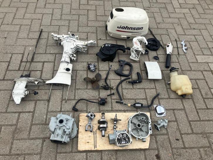 Johnson suzuki 4 5 6 pk 4 takt buitenboordmotor onderdelen, Watersport en Boten, Accessoires en Onderhoud, Gebruikt, Motor en Techniek