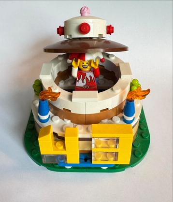 Lego 40153 Verjaardagstaart beschikbaar voor biedingen