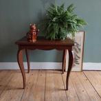 Lucky Vintage Frans houten bijzettafel Normandie brocante, Ophalen, Minder dan 55 cm, Gebruikt, .