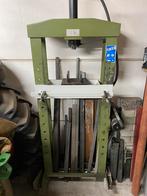 Omcn werkplaatspers hydraulische pers 15 ton, Gebruikt, Ophalen of Verzenden