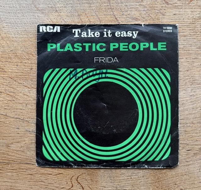 Plastic People - Take it easy NEDERBEAT, Cd's en Dvd's, Vinyl Singles, Zo goed als nieuw, Single, Pop, 7 inch, Ophalen of Verzenden