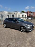 Mercedes-Benz A-Klasse 1.6 A200 Blue Efficiency AUT 2012, Auto's, Voorwielaandrijving, 65 €/maand, Zwart, Leder en Stof