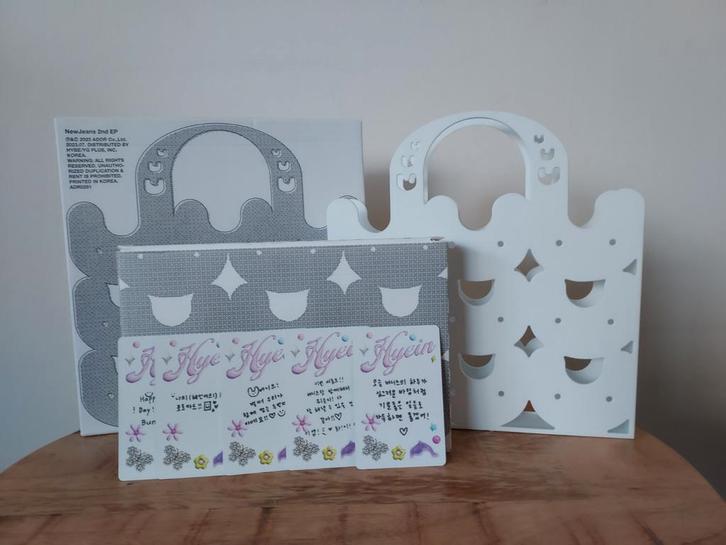 NewJeans 2nd EP get up - Bunny Beach bag ver. - Hyein ver., Cd's en Dvd's, Cd's | Verzamelalbums, Zo goed als nieuw, Wereldmuziek