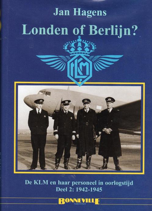 2 Delen De KLM en haar personeel in oorlogstijd NR0718a/b, Verzamelen, Luchtvaart en Vliegtuigspotten, Gebruikt, Boek of Tijdschrift