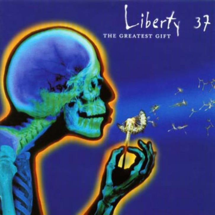 LIBERTY 37 - the greatest gift CD, Cd's en Dvd's, Cd's | Rock, Zo goed als nieuw, Alternative, Ophalen of Verzenden