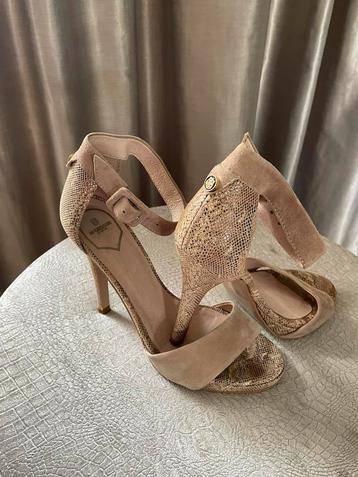 McGregor dames high heels beschikbaar voor biedingen