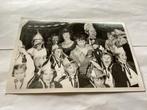 Oude foto van een carnavalsoptocht Schalkhaar, 1960 tot 1980, Gebruikt, Foto, Ophalen of Verzenden