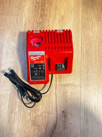 Milwaukee lader M12/18c beschikbaar voor biedingen