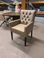 *OPRUIMING* 1 Landelijke Eetkamerstoel Chester €214, NU €99,, Overige kleuren, Nieuw, Ophalen of Verzenden, Landelijke eetkamerstoel Chester Arm Capiton Verona Zilver