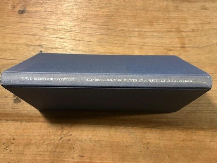 Standbeelden, monumenten en sculpturen in Rotterdam, Antiek en Kunst, Kunst | Beelden en Houtsnijwerken, Ophalen of Verzenden