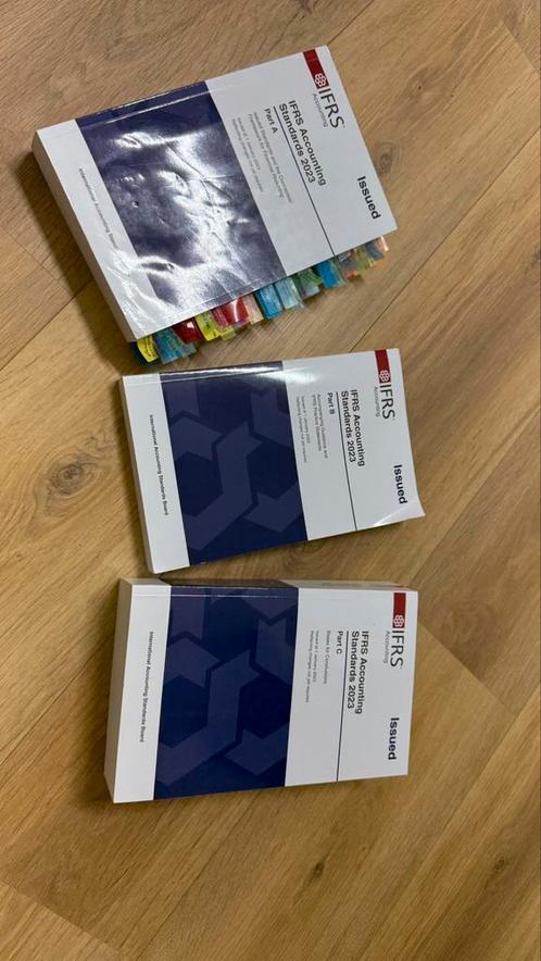 International Financial Reporting Standards 2023, Boeken, Studieboeken en Cursussen, Zo goed als nieuw, WO, Beta, Ophalen of Verzenden