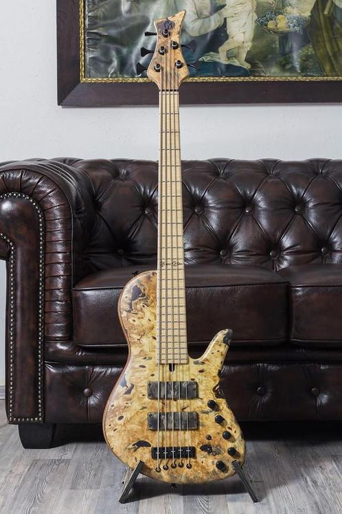 Maruszczyk Instruments Sputnik 5a Buckeye Burl Basgitaar, Muziek en Instrumenten, Snaarinstrumenten | Gitaren | Bas, Zo goed als nieuw