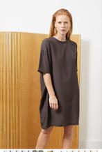 Monique van Heis dress le midi mini cappuccino silk M NIEUW, Kleding | Dames, Maat 38/40 (M), Overige kleuren, Nieuw, Ophalen of Verzenden