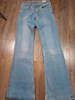 KUYICHI Amy bootcut jeans W27 L32, Kleding | Dames, Spijkerbroeken en Jeans, Blauw, KUYICHI, Nieuw, Ophalen of Verzenden